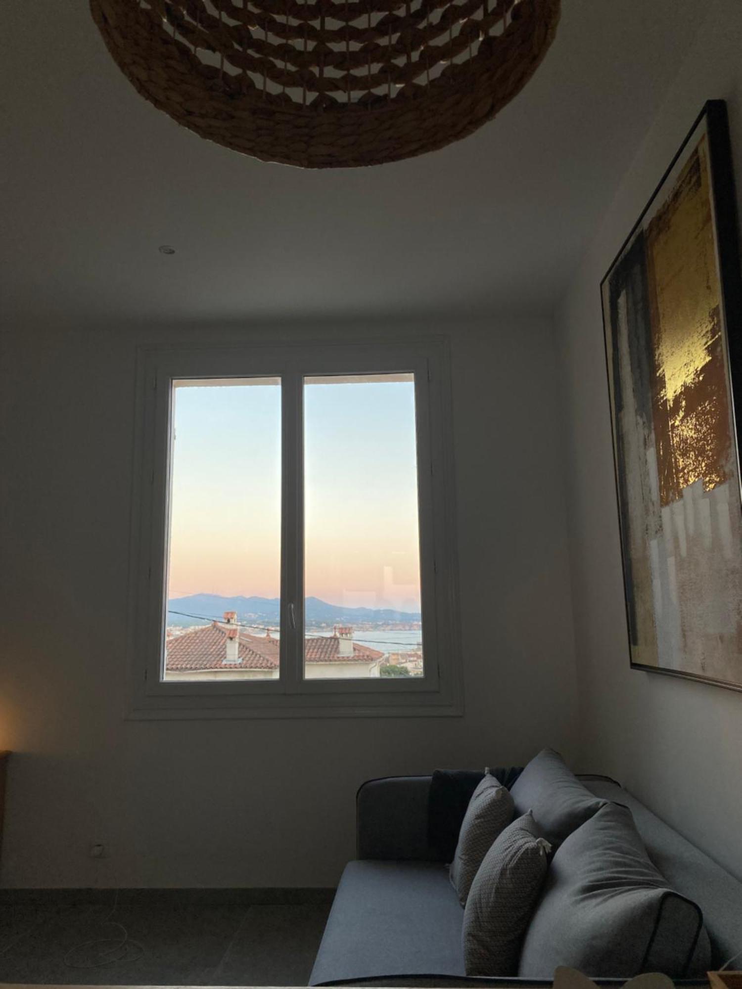 Petit Paradis A Sanary Avec Vue Mer Wifi Et Clim Экстерьер фото